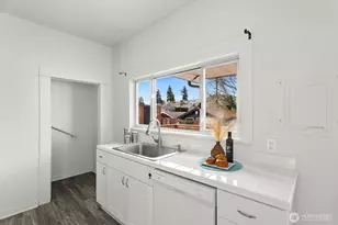 4135 36th Ave SW, Seattle, WA 98126 - Photo 12