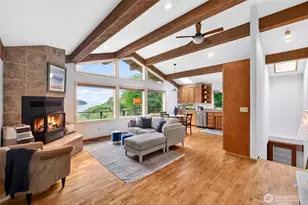 10427 Sunrise Beach Dr NW, Gig Harbor, WA 98332 - Photo 6