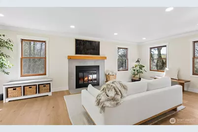 7238 Lakemont Boulevard SE, Bellevue, WA 98006 - Photo 14