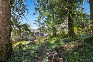 7238 Lakemont Blvd SE, Bellevue, WA 98006 - Photo 2