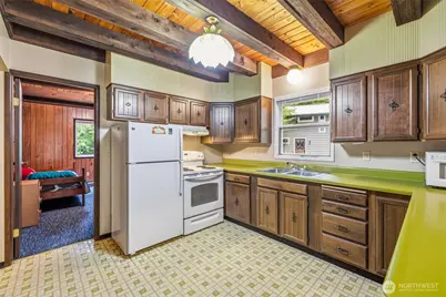 6924 Baker Circle, Deming, WA 98244 - Photo 10