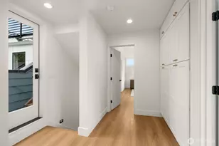 358 N 74th St, Seattle, WA 98103 - Photo 28