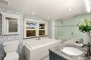 2568 28th Ave W, Seattle, WA 98199 - Photo 22