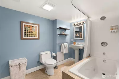 2568 28th Avenue W, Seattle, WA 98199 - Photo 28