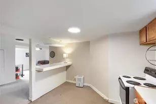 5755 25th Ave NE, Seattle, WA 98105 - Photo 28
