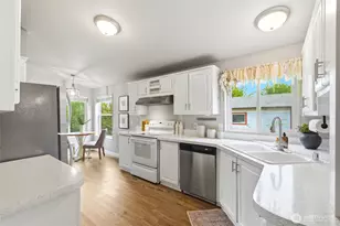 8730 206th St SE, Snohomish, WA 98296 - Photo 8
