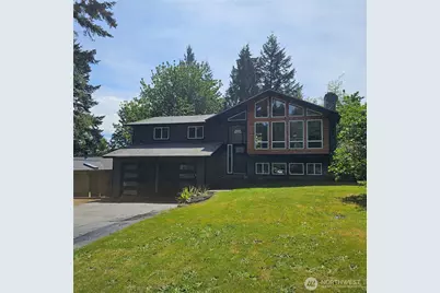 3827 Roosevelt Street NE, Bremerton, WA 98311 - Photo 2
