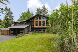3827 Roosevelt St NE, Bremerton, WA 98311 - Photo 2