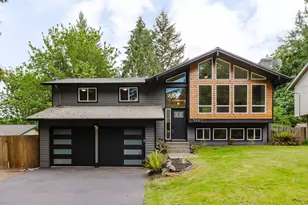 3827 Roosevelt St NE, Bremerton, WA 98311 - Photo 1