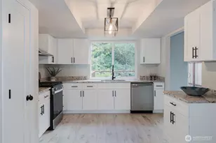 3827 Roosevelt St NE, Bremerton, WA 98311 - Photo 12