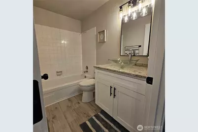 3827 Roosevelt Street NE, Bremerton, WA 98311 - Photo 16