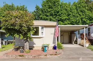 1297 SE Carl Pickle Dr, Port Orchard, WA 98366 - Photo 2