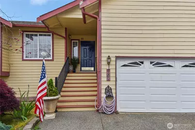 7601 69th Street NE, Marysville, WA 98270 - Photo 2