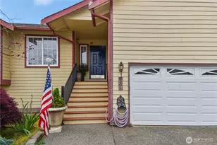 7601 69th St NE, Marysville, WA 98270 - Photo 2