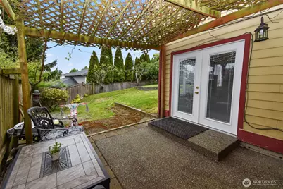 7601 69th Street NE, Marysville, WA 98270 - Photo 10