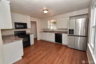 1083 Alder St, Marysville, WA 98270 - Photo 14