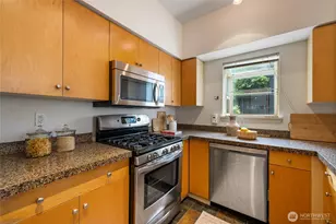 1501 Cherrylane Ave S, Seattle, WA 98144 - Photo 14