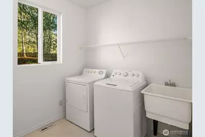 7011 137th Place SE, Snohomish, WA 98296 - Photo 16