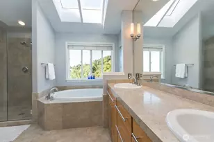 1750 Pointe Woodworth Dr NE, Tacoma, WA 98422 - Photo 18