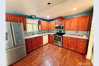 16112 68th Avenue Ct E, Puyallup, WA 98375 - Photo 6