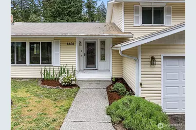 4404 68th Street Ct NW, Gig Harbor, WA 98335 - Photo 2