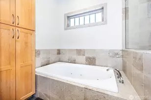 246 Shallow Shore Rd, Bellingham, WA 98229 - Photo 16