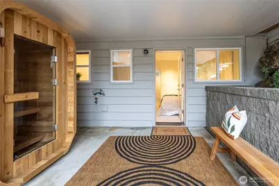 2137 NW 98th Street, Seattle, WA 98117 - Photo 36