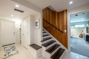 2137 NW 98th St, Seattle, WA 98117 - Photo 30