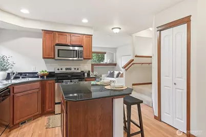 2502 204th Place SW #B1, Lynnwood, WA 98036 - Photo 6