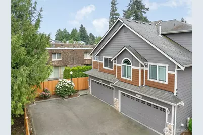 2502 204th Place SW #B1, Lynnwood, WA 98036 - Photo 2