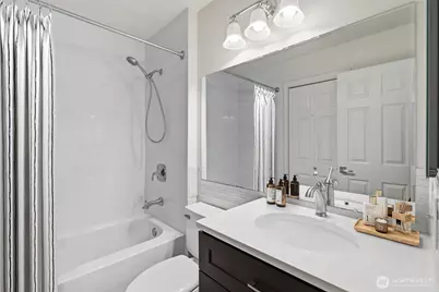 601 12th Avenue NW #D4, Issaquah, WA 98027 - Photo 22