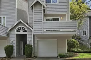 601 12th Ave NW, Issaquah, WA 98027 - Photo 2