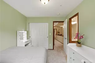 1047 215th Pl SE, Bothell, WA 98021 - Photo 20