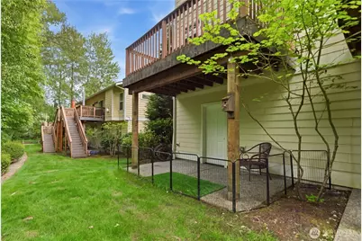 1047 215th Place SE, Bothell, WA 98021 - Photo 24