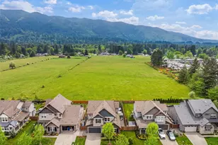 1503 Glacier Ave SE, North Bend, WA 98045 - Photo 2