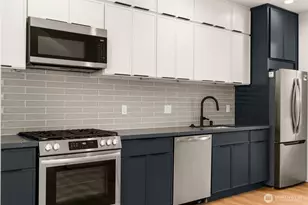 7403 Dayton Ave N, Seattle, WA 98103 - Photo 10