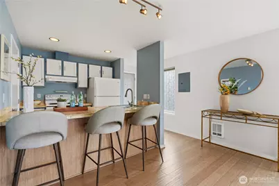 13227 35th Avenue NE #1, Seattle, WA 98125 - Photo 6