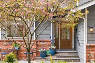 16926 SE 327th Pl, Auburn, WA 98092 - Photo 2