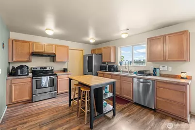 5023 200th Street Ct E, Spanaway, WA 98387 - Photo 8