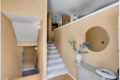 1601 NE Katsura Street #501, Issaquah, WA 98029 - Photo 6