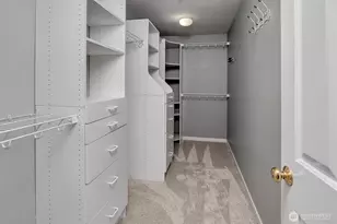1601 NE Katsura St, Issaquah, WA 98029 - Photo 24
