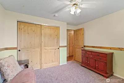 19147 Loganberry Street SW, Rochester, WA 98579 - Photo 30