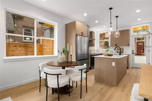 1706 A N 47th St, Seattle, WA 98103 - Photo 8