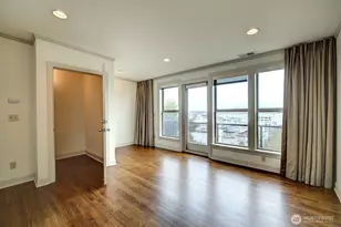 505 W Olympic Pl, Seattle, WA 98119 - Photo 26