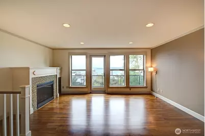505 W Olympic Place #B, Seattle, WA 98119 - Photo 24