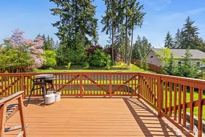 12813 Military Road E, Puyallup, WA 98374 - Photo 8