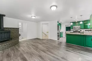 11404 Karshner Rd E, Edgewood, WA 98372 - Photo 14
