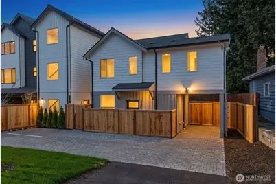 11013 Goodwin Way NE, Seattle, WA 98125 - Photo 1