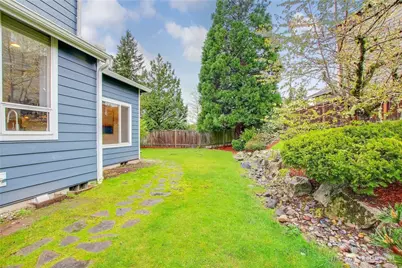 8220 121st Avenue SE, Newcastle, WA 98056 - Photo 28