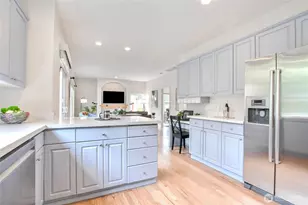 8220 121st Ave SE, Newcastle, WA 98056 - Photo 10